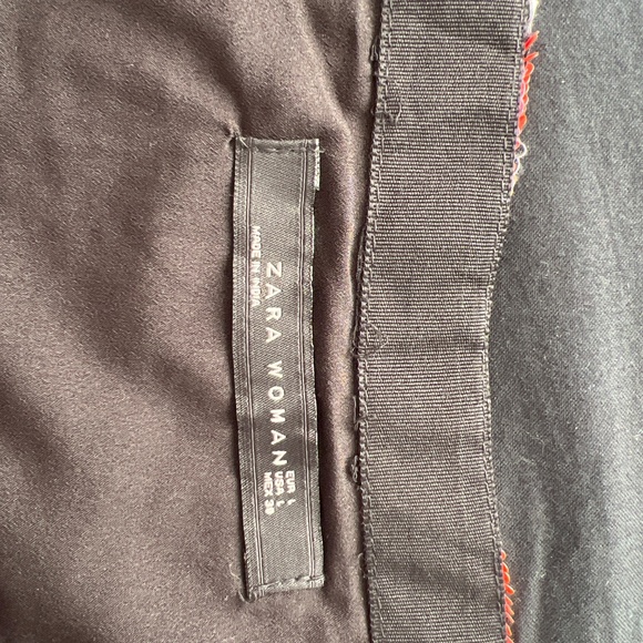 Zara skirt - Picture 4 of 4